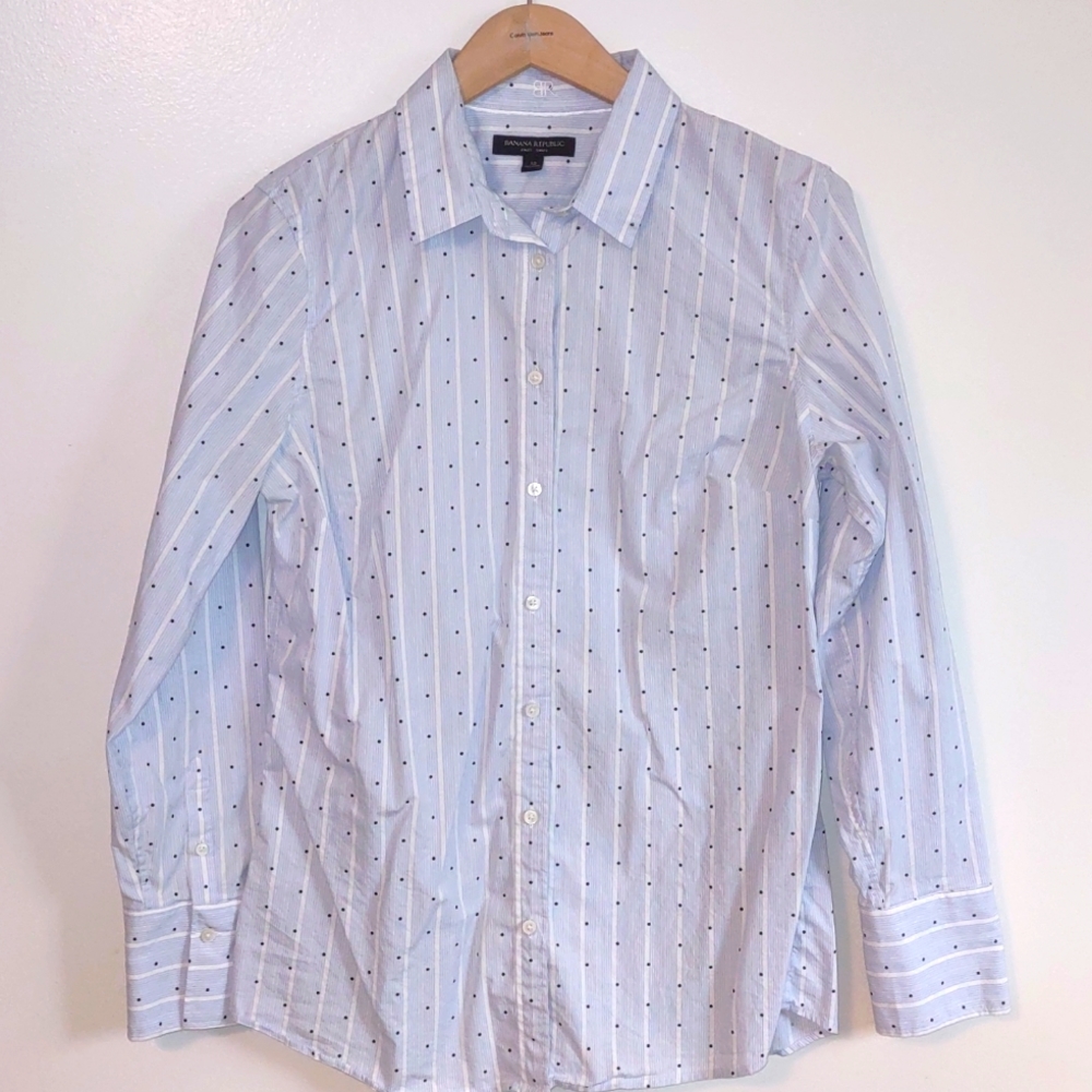 Banana Republic Light Blue Striped Button-Down Shirt with Navy Dot Detail